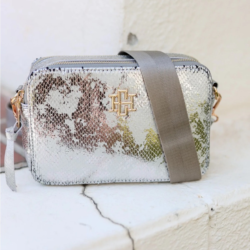 Caroline Hill Oakley Purse